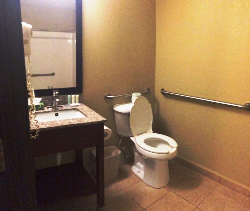 Comfort Inn New River Oak Hill Bagian luar foto