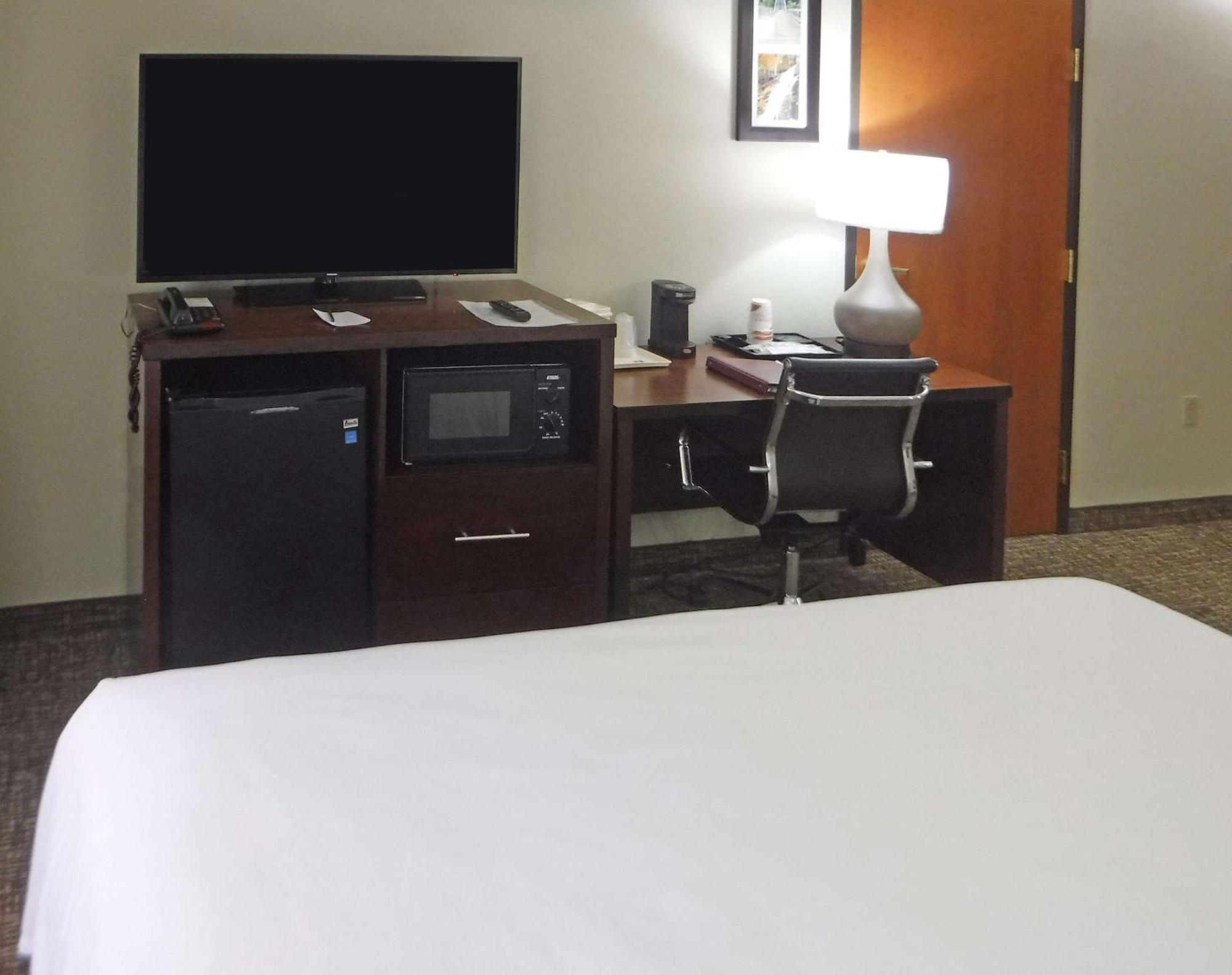 Comfort Inn New River Oak Hill Bagian luar foto