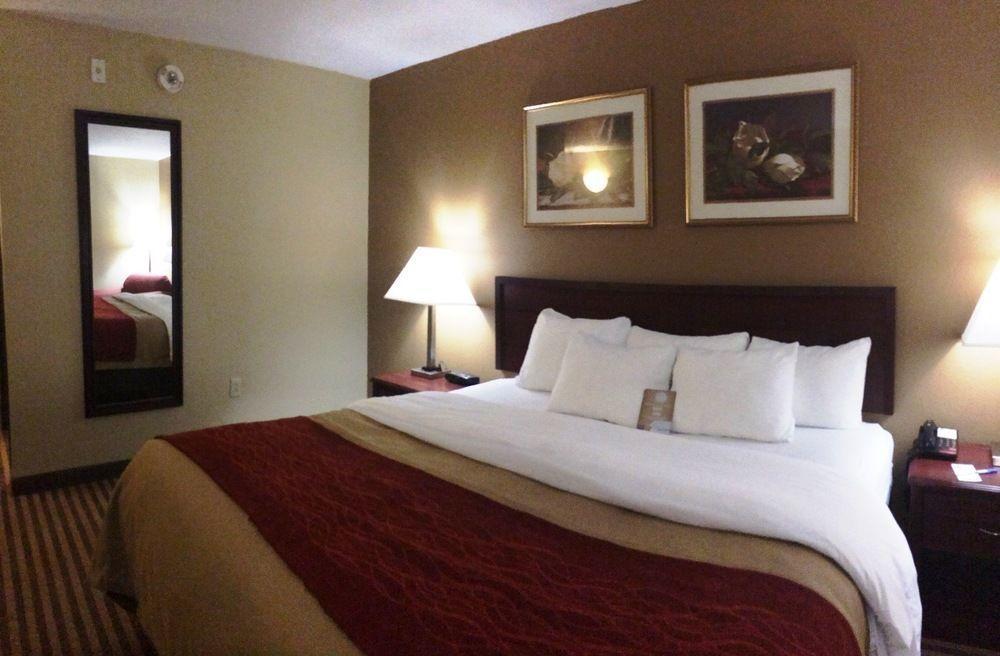 Comfort Inn New River Oak Hill Bagian luar foto